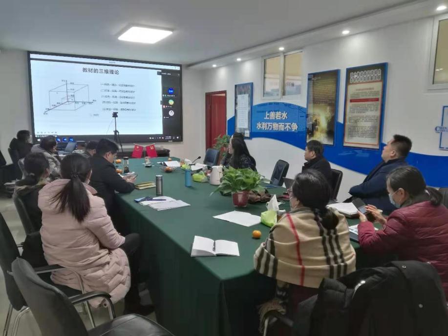 说明: 8c58b64a6525907a7e8c068a35b1a3d